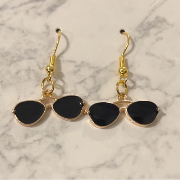 🔴Handmade Sunglass Earrings🕶 - Picture 4 of 4